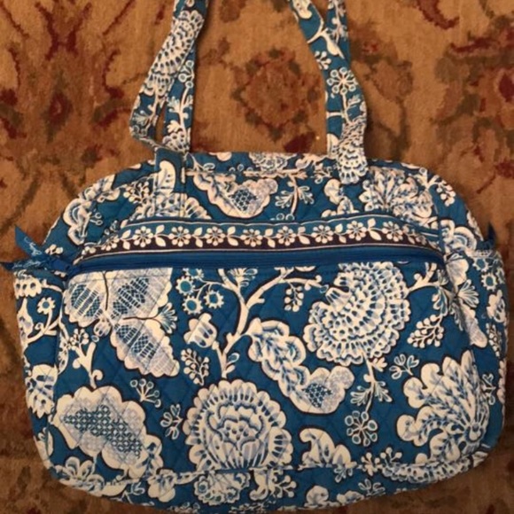 Vera Bradley shoulder diaper bag - Picture 2 of 4